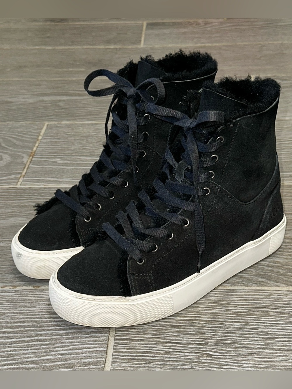 UGG Beven Black Suede High Top Sneaker Boots Shearling Lined Platform Women’s 8